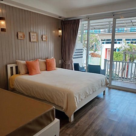 Koh Larn Riviera Hotel Exterior photo