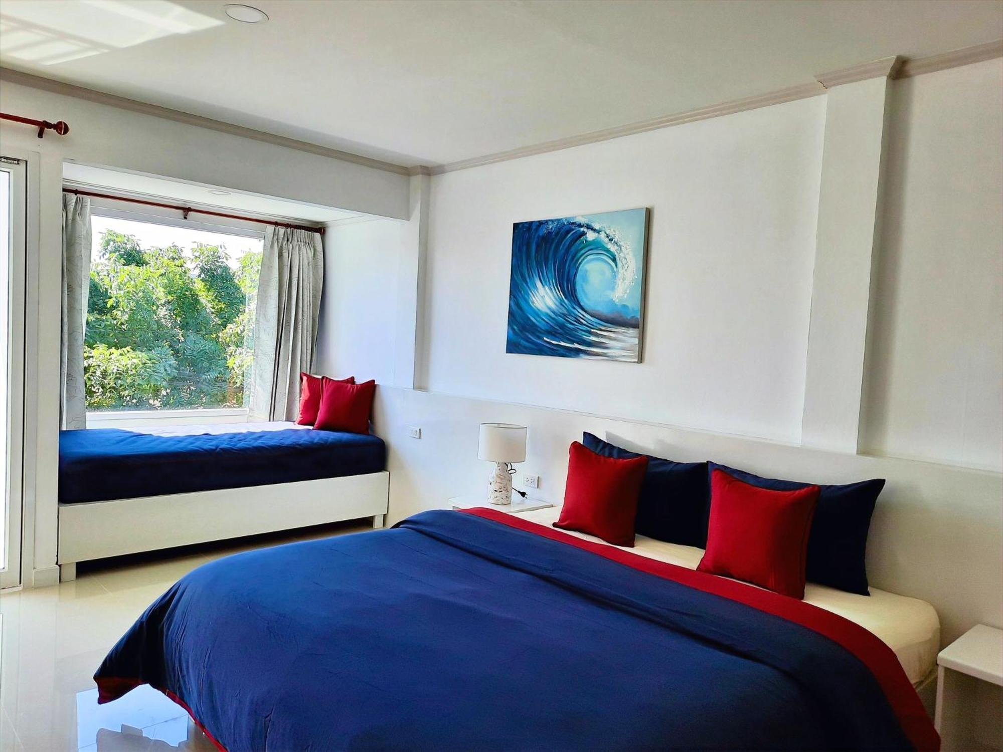 Koh Larn Riviera Hotel Exterior photo